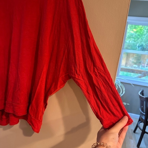 Sundance Red Rayon Blouse Size XL - Picture 5 of 10